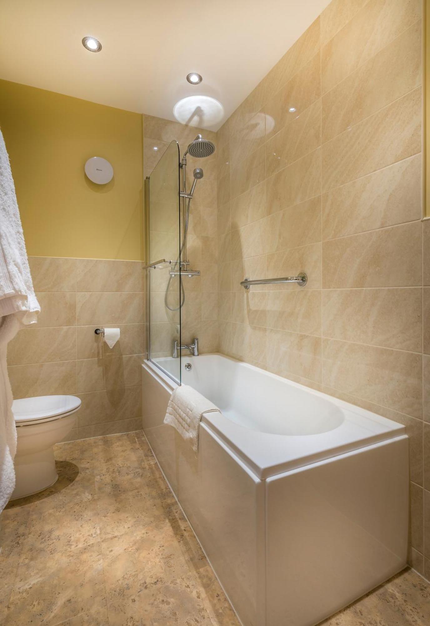 Petwood Hotel Woodhall Spa Esterno foto