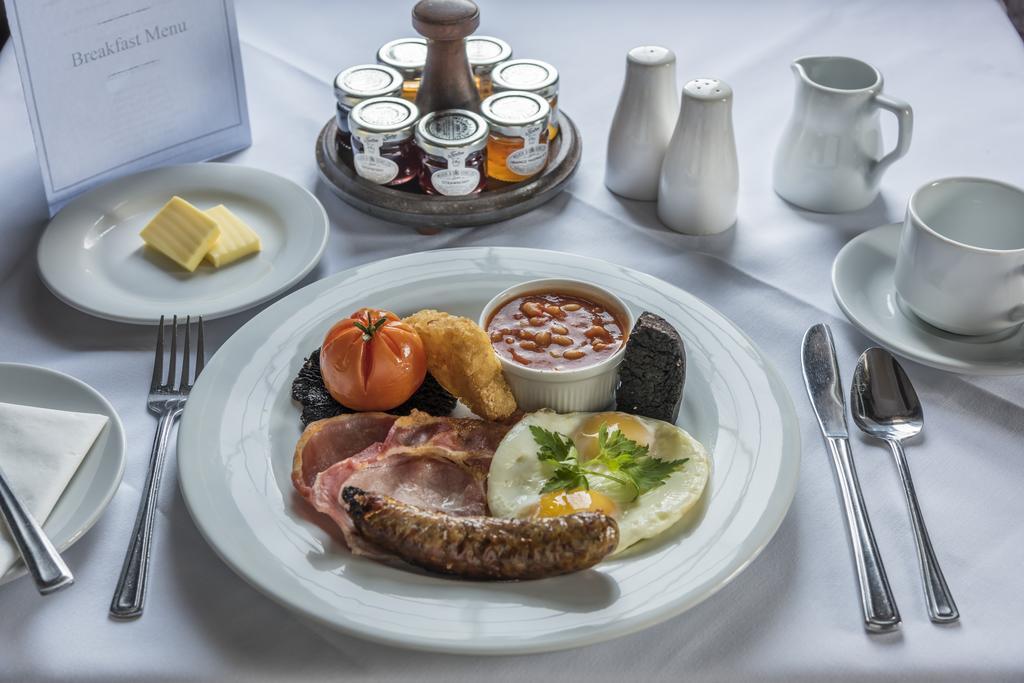 Petwood Hotel Woodhall Spa Esterno foto