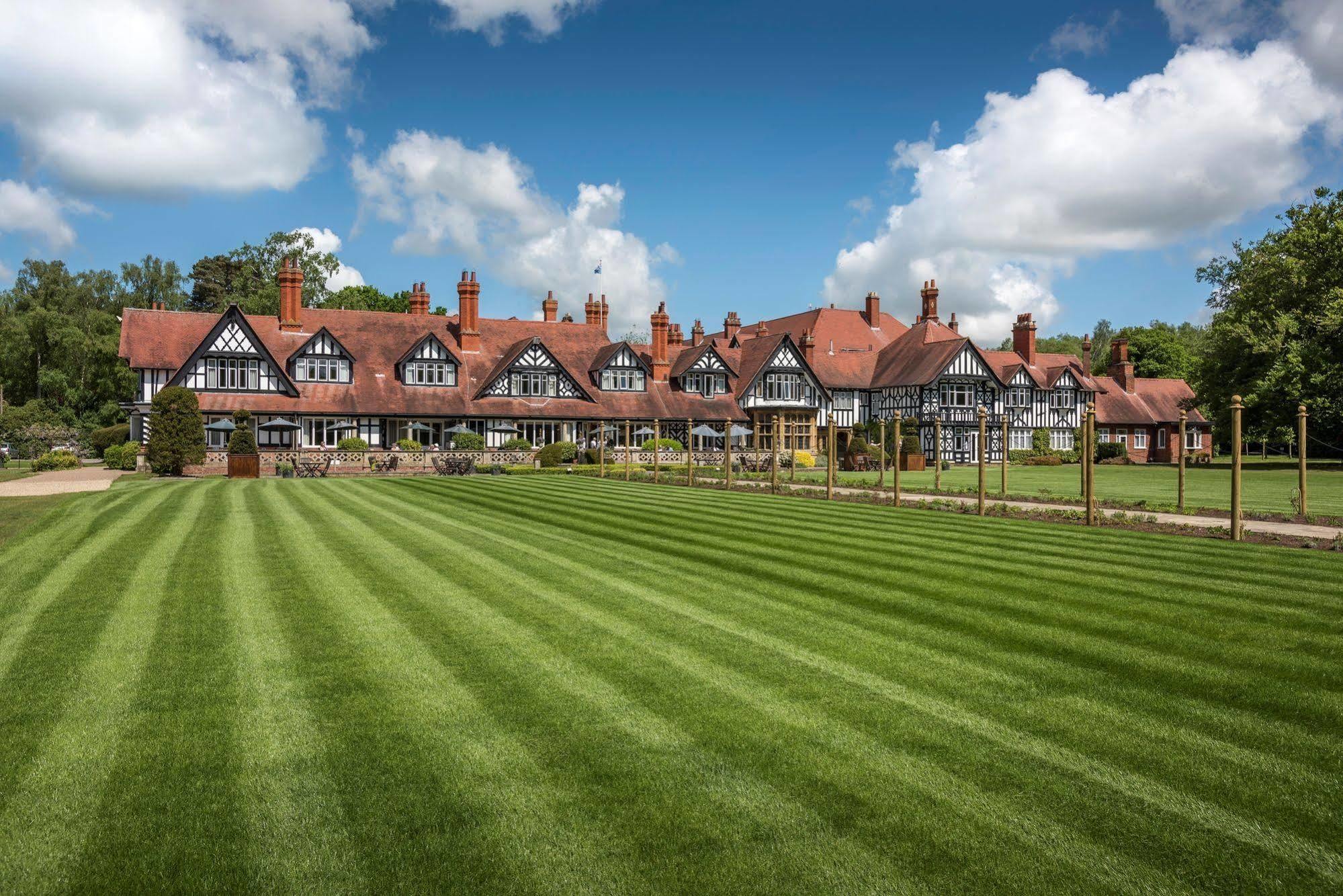 Petwood Hotel Woodhall Spa Esterno foto